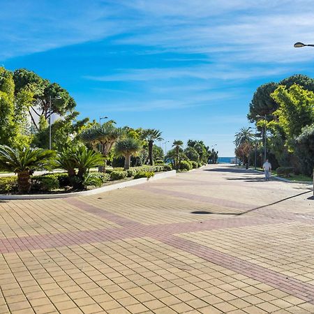 1 Bedroom Apartment, With Sea Views, In Medina Garden - Puerto Banus Marbella Exterior photo